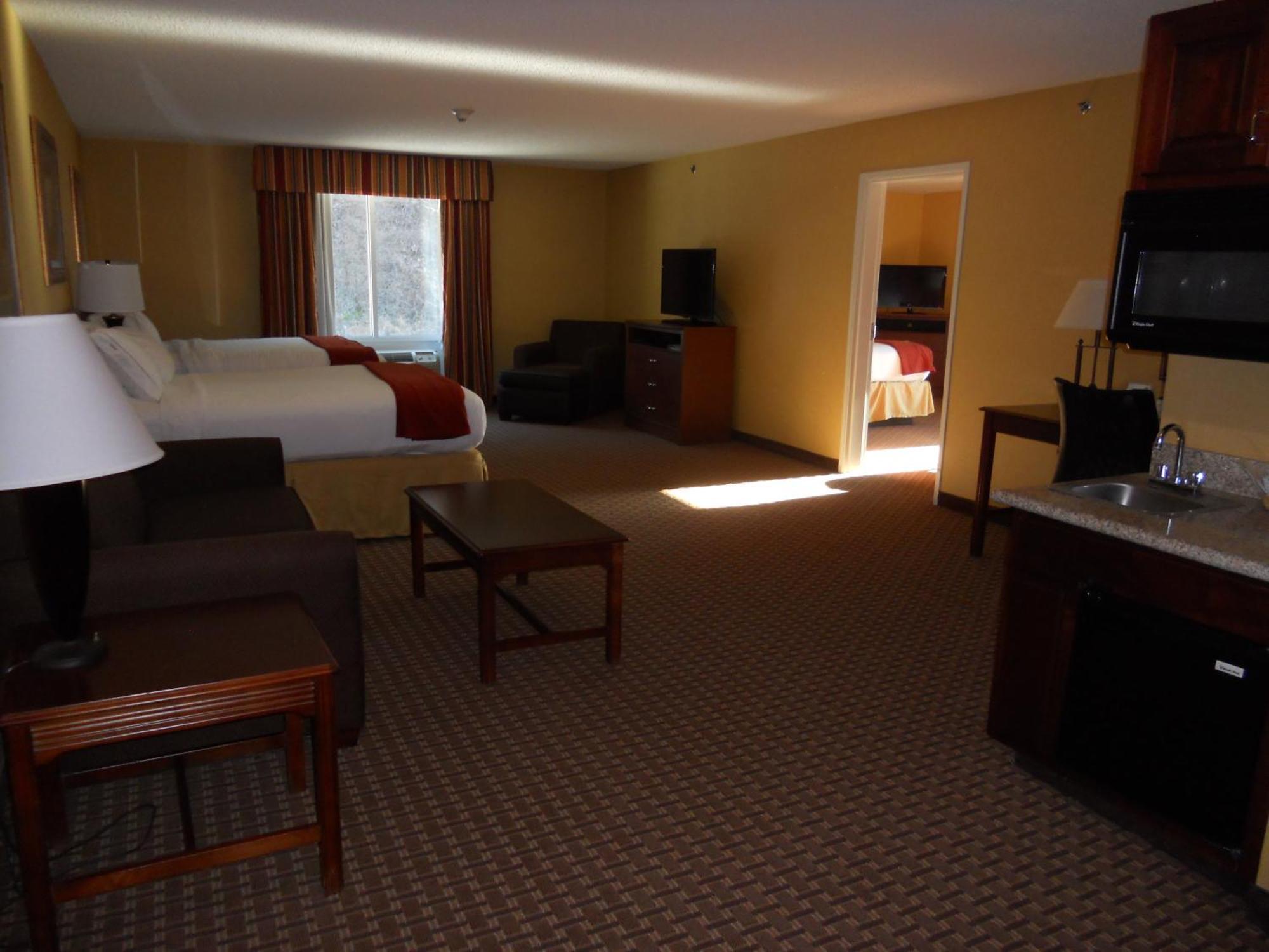 Holiday Inn Express And Suites Hazard By Ihg Buitenkant foto