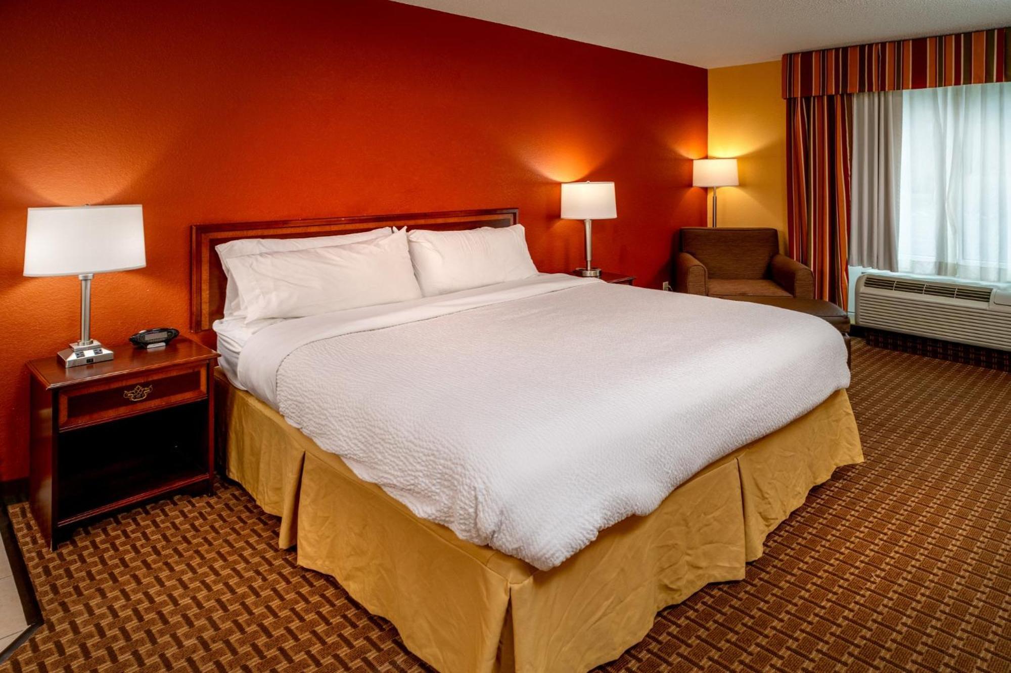 Holiday Inn Express And Suites Hazard By Ihg Buitenkant foto