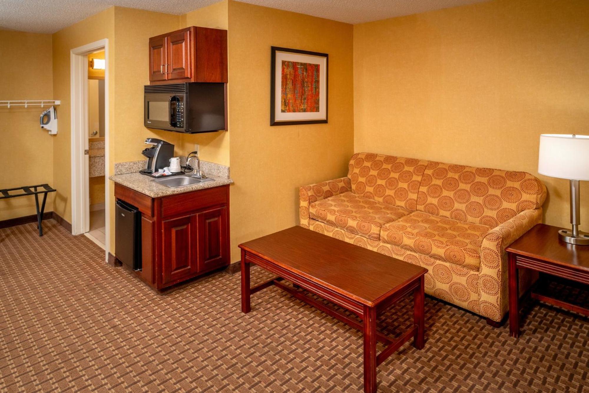 Holiday Inn Express And Suites Hazard By Ihg Buitenkant foto