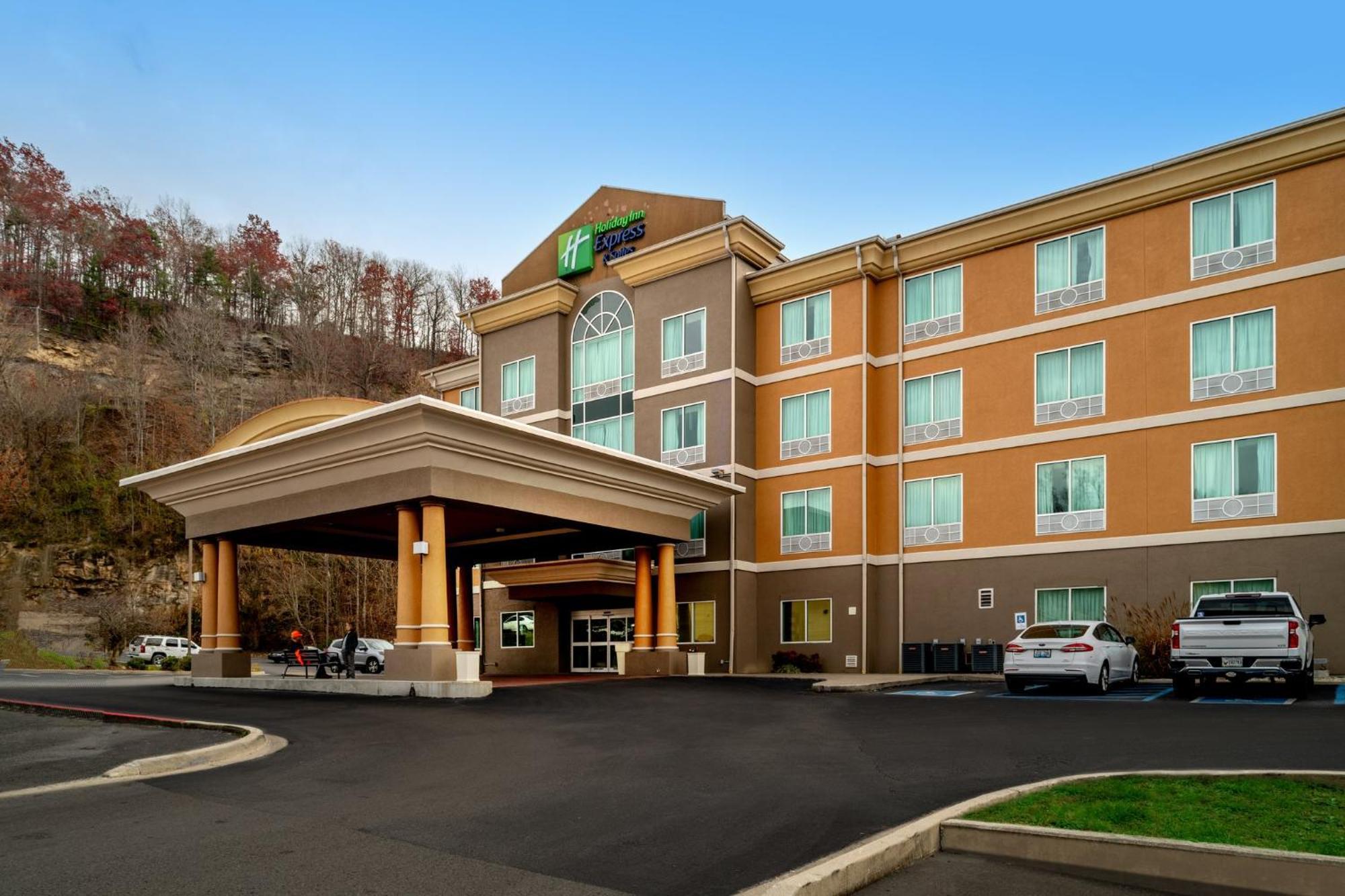 Holiday Inn Express And Suites Hazard By Ihg Buitenkant foto